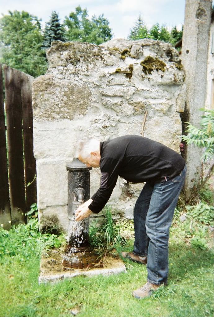 Old Water Well From The 1800's Photo by jeremyvernassal Photobucket